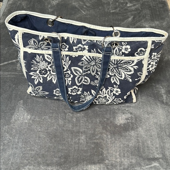Floral Blue and White Tote Bag Preloved GUC - Picture 6 of 14